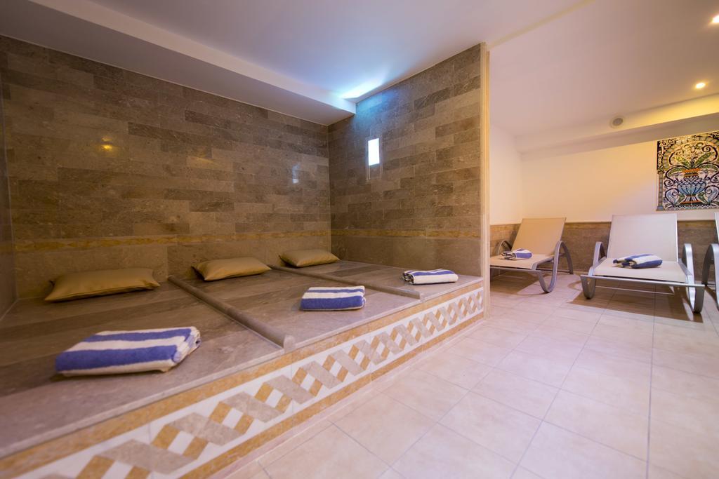 Alexain Hotel Restaurant & Wellness - Colmar Ouest Trois epis Bagian luar foto