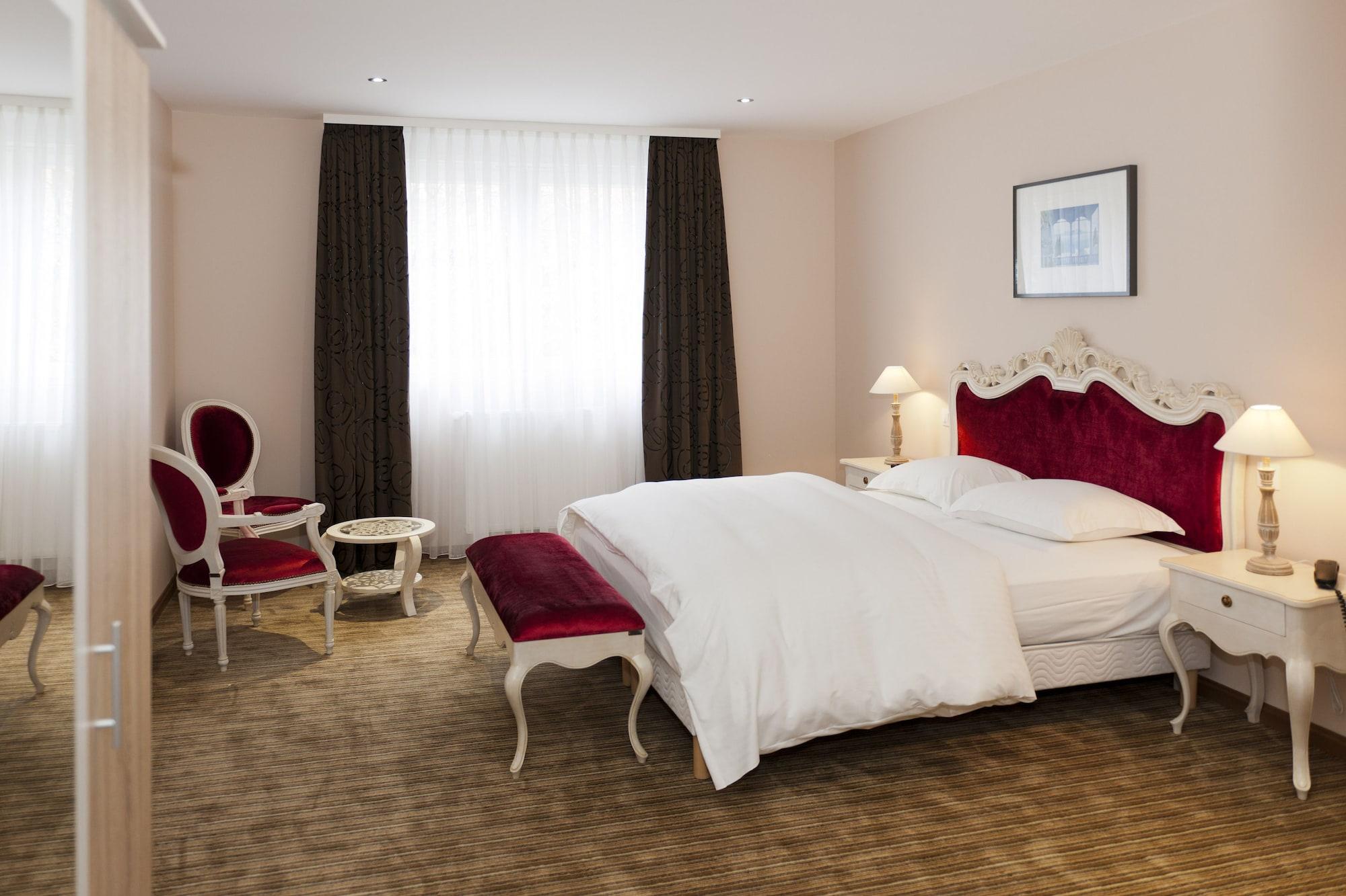 Alexain Hotel Restaurant & Wellness - Colmar Ouest Trois epis Bagian luar foto