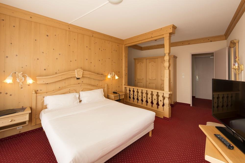 Alexain Hotel Restaurant & Wellness - Colmar Ouest Trois epis Bagian luar foto