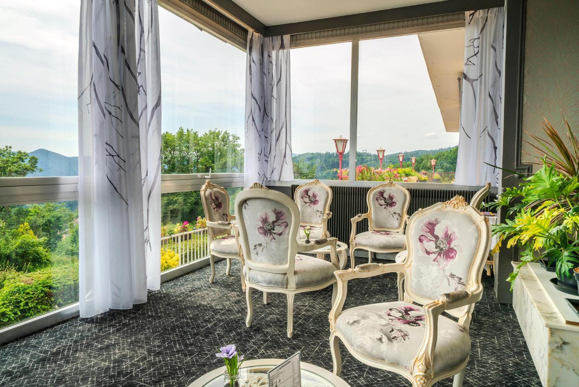 Alexain Hotel Restaurant & Wellness - Colmar Ouest Trois epis Bagian luar foto