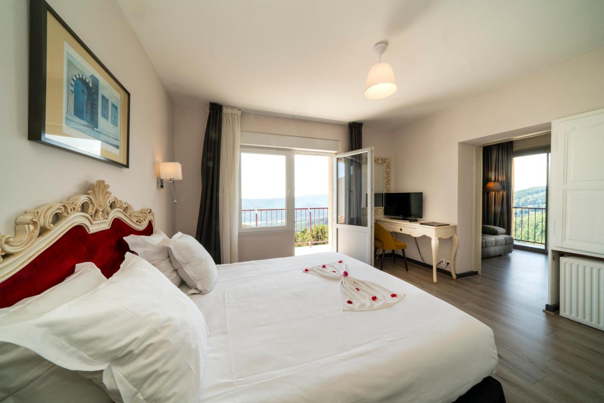 Alexain Hotel Restaurant & Wellness - Colmar Ouest Trois epis Bagian luar foto