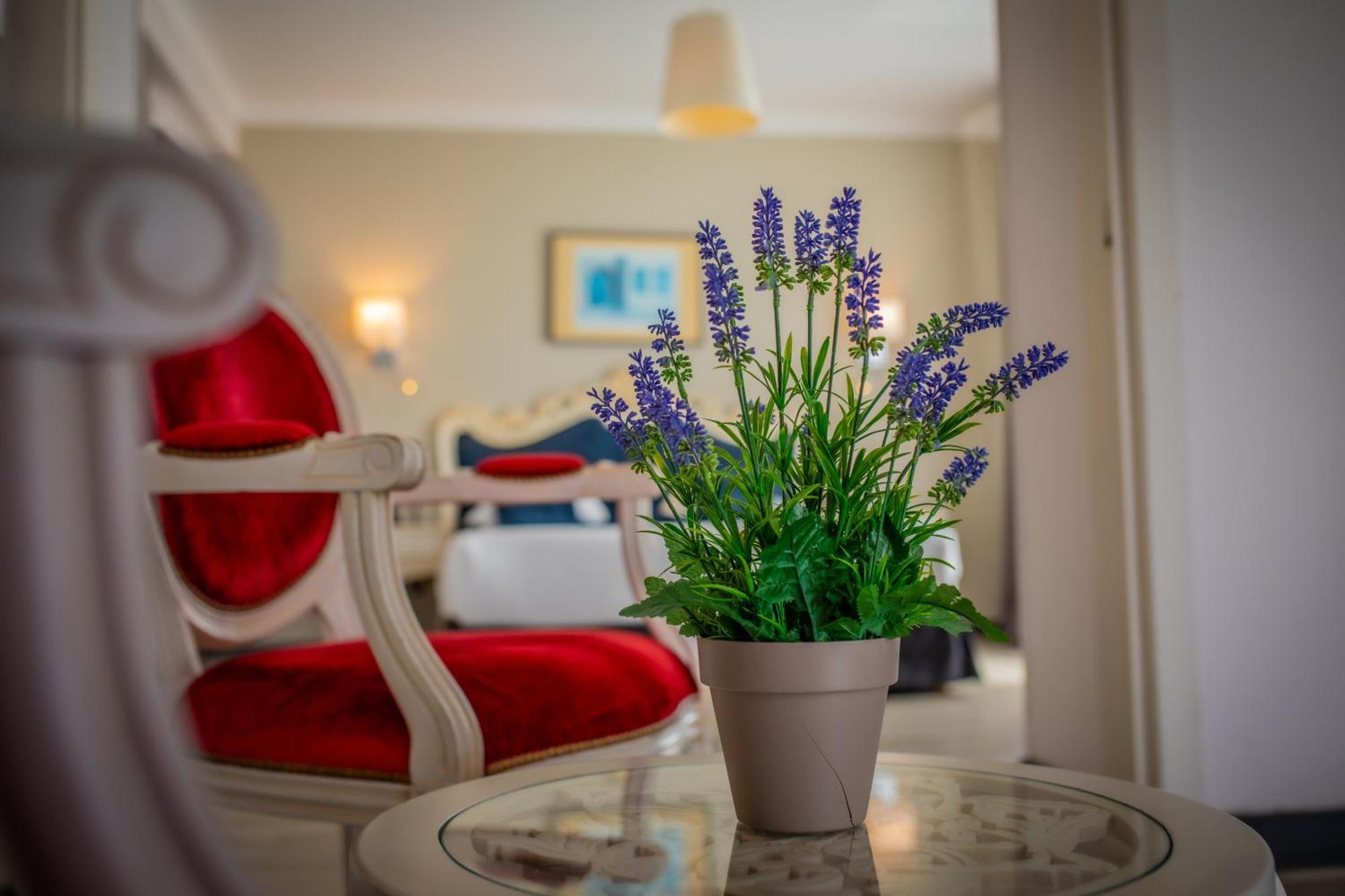 Alexain Hotel Restaurant & Wellness - Colmar Ouest Trois epis Bagian luar foto