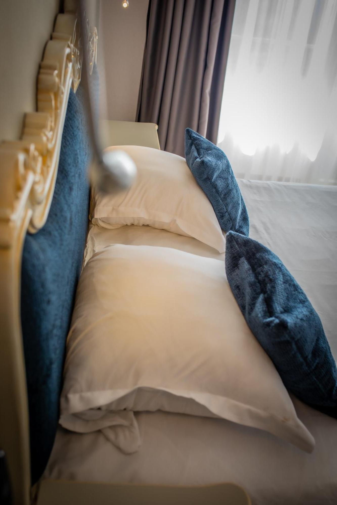 Alexain Hotel Restaurant & Wellness - Colmar Ouest Trois epis Bagian luar foto