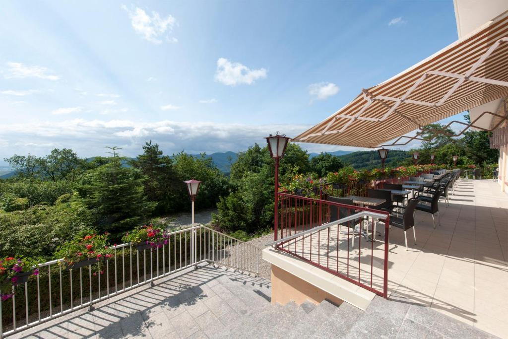 Alexain Hotel Restaurant & Wellness - Colmar Ouest Trois epis Bagian luar foto