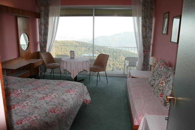 Alexain Hotel Restaurant & Wellness - Colmar Ouest Trois epis Ruang foto